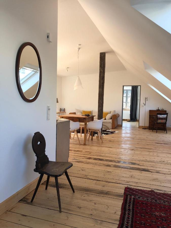 Ferienwohnung Weingut Villa Huesgen Am Moenchhof ทราเบิน-ทราร์บาค ภายนอก รูปภาพ